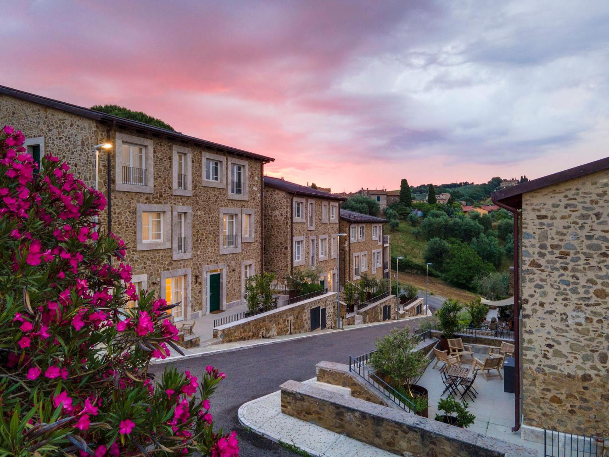 Corte Francigena มอนตาลชิโน ภายนอก รูปภาพ