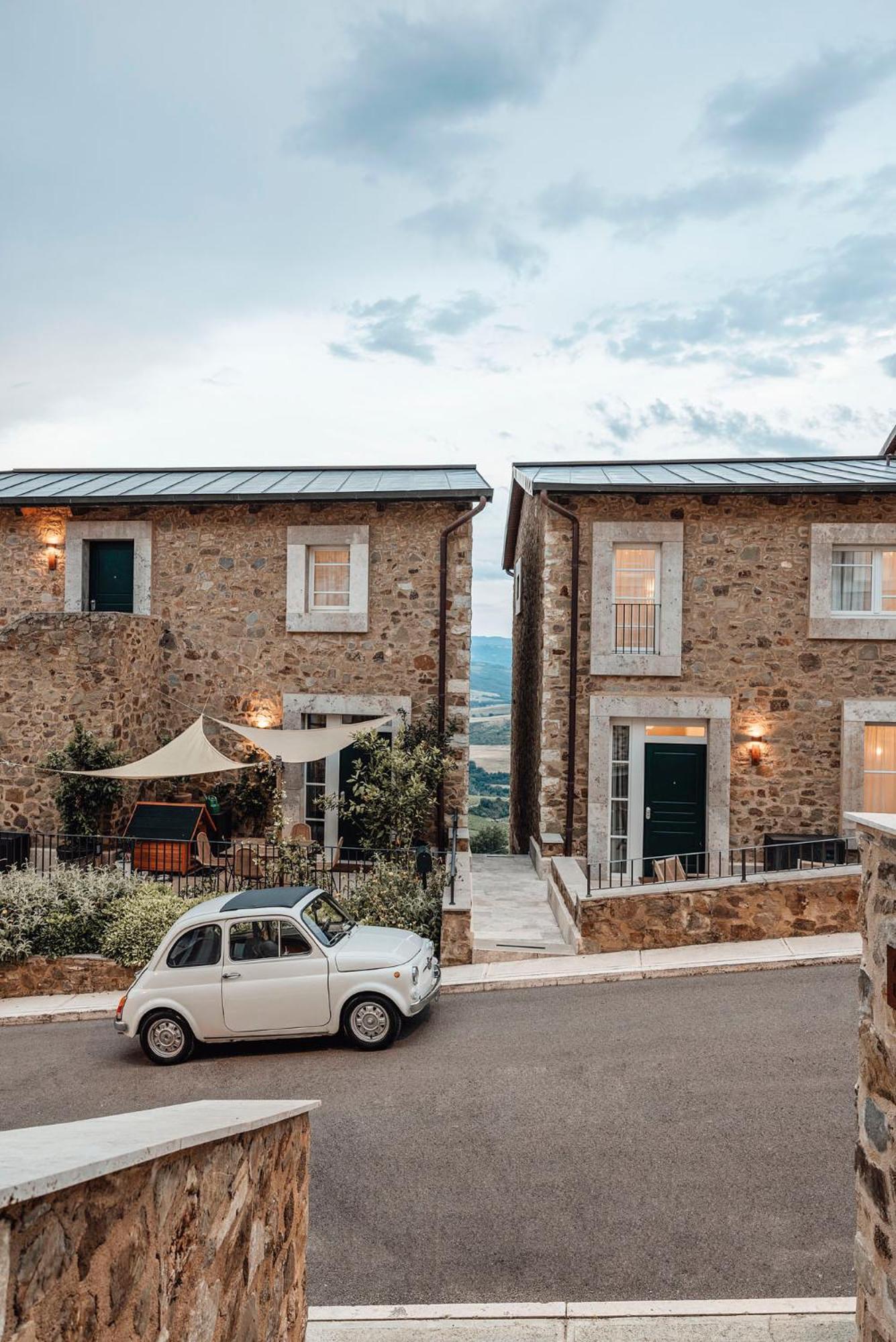 Corte Francigena มอนตาลชิโน ภายนอก รูปภาพ